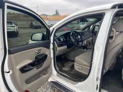 Фото авто Kia Carnival