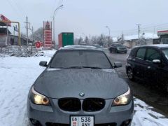 Photo of the vehicle BMW 5 Series