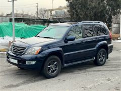 Photo of the vehicle Lexus GX