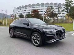 Photo of the vehicle Audi Q8