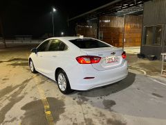 Photo of the vehicle Chevrolet Cruze