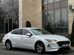 Photo of the vehicle Hyundai Sonata