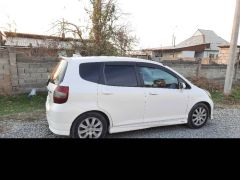 Photo of the vehicle Honda Fit