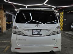 Сүрөт унаа Toyota Alphard