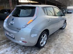 Фото авто Nissan Leaf