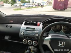 Сүрөт унаа Honda Fit