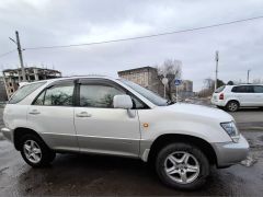 Photo of the vehicle Toyota Harrier