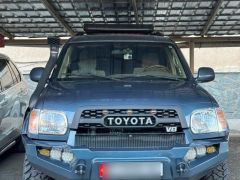 Сүрөт унаа Toyota Sequoia