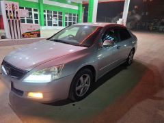 Сүрөт унаа Honda Inspire