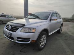 Фото авто Volkswagen Touareg