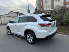 Photo of the vehicle Toyota Highlander