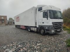 Сүрөт Mercedes-Benz 4x2 2011