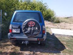 Сүрөт унаа Toyota Land Cruiser Prado