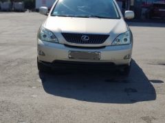 Photo of the vehicle Lexus RX