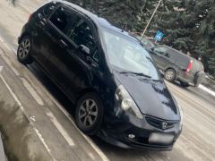 Фото авто Honda Fit