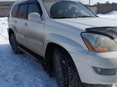 Photo of the vehicle Lexus GX