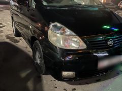 Сүрөт унаа Nissan Serena