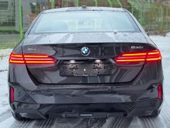 Photo of the vehicle BMW 5 Series