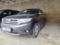 Сүрөт унаа Toyota Highlander