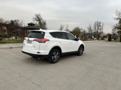 Фото авто Toyota RAV4