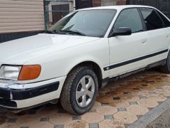 Photo of the vehicle Audi 100