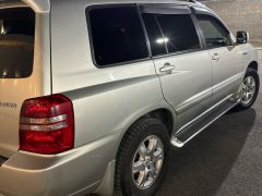 Photo of the vehicle Toyota Highlander