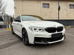 Сүрөт унаа BMW M5