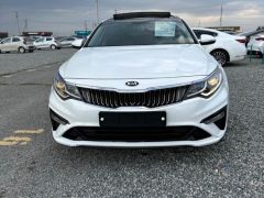 Photo of the vehicle Kia K5