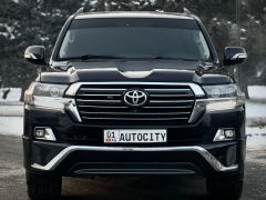 Фото авто Toyota Land Cruiser