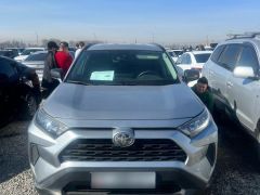 Photo of the vehicle Toyota RAV4