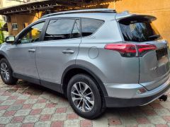 Сүрөт унаа Toyota RAV4