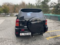 Сүрөт унаа Toyota RAV4