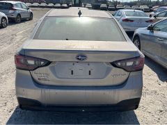 Photo of the vehicle Subaru Legacy