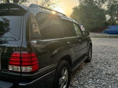 Photo of the vehicle Lexus LX