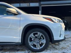 Фото авто Toyota Highlander