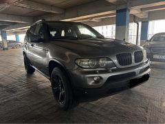 Photo of the vehicle BMW X5