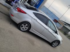 Сүрөт унаа Hyundai Solaris