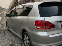 Сүрөт унаа Toyota Ipsum