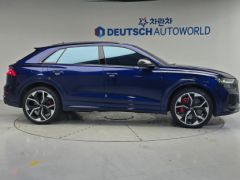 Сүрөт унаа Audi RS Q8