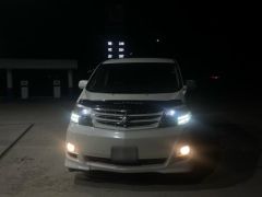 Сүрөт унаа Toyota Alphard