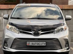 Сүрөт унаа Toyota Sienna