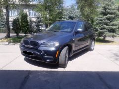 Photo of the vehicle BMW X5