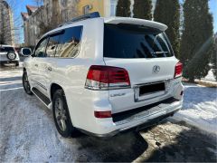 Photo of the vehicle Lexus LX