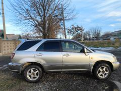 Photo of the vehicle Toyota Harrier