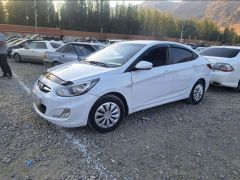 Сүрөт унаа Hyundai Solaris