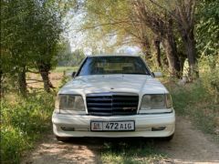 Фото авто Mercedes-Benz W124