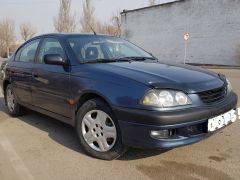 Сүрөт унаа Toyota Avensis