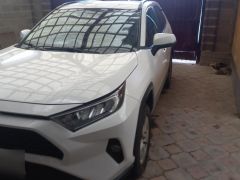 Сүрөт унаа Toyota RAV4