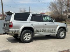 Фото авто Toyota Hilux Surf