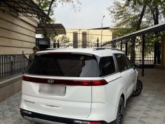 Сүрөт унаа Kia Carnival